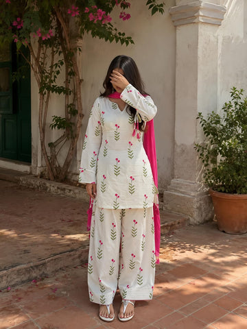 Falak Adjustable Corset Farshi Salwar Suit