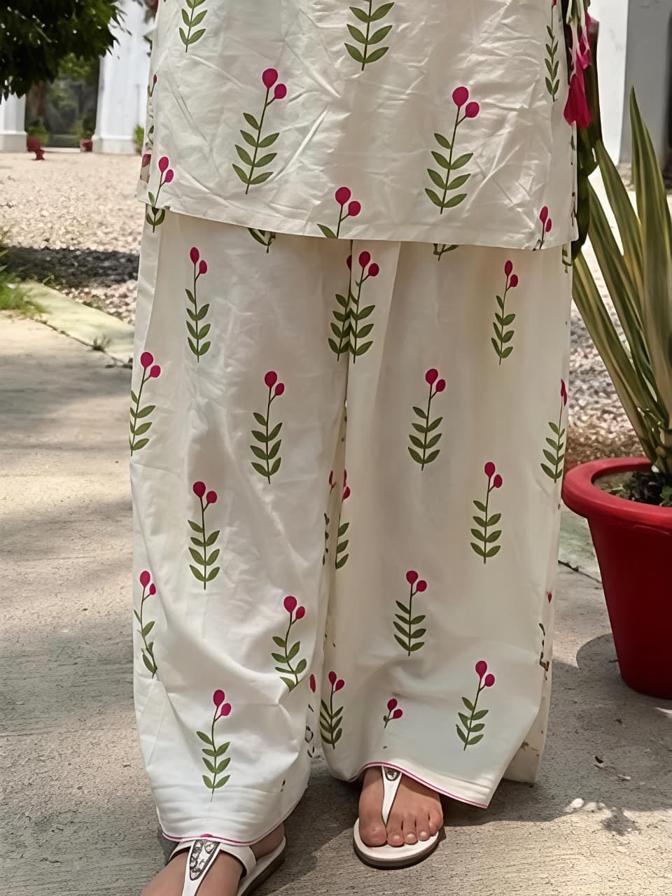 Falak Adjustable Corset Farshi Salwar Suit
