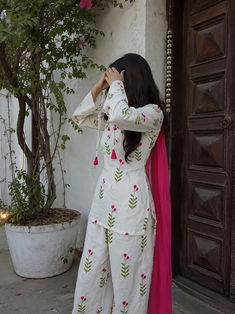Falak Adjustable Corset Farshi Salwar Suit