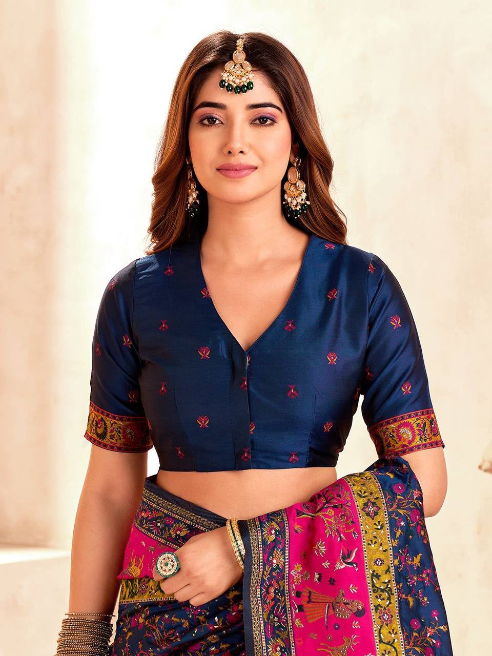 Pashmina Silk Saree with Kashmiri Thread Woven Pallu