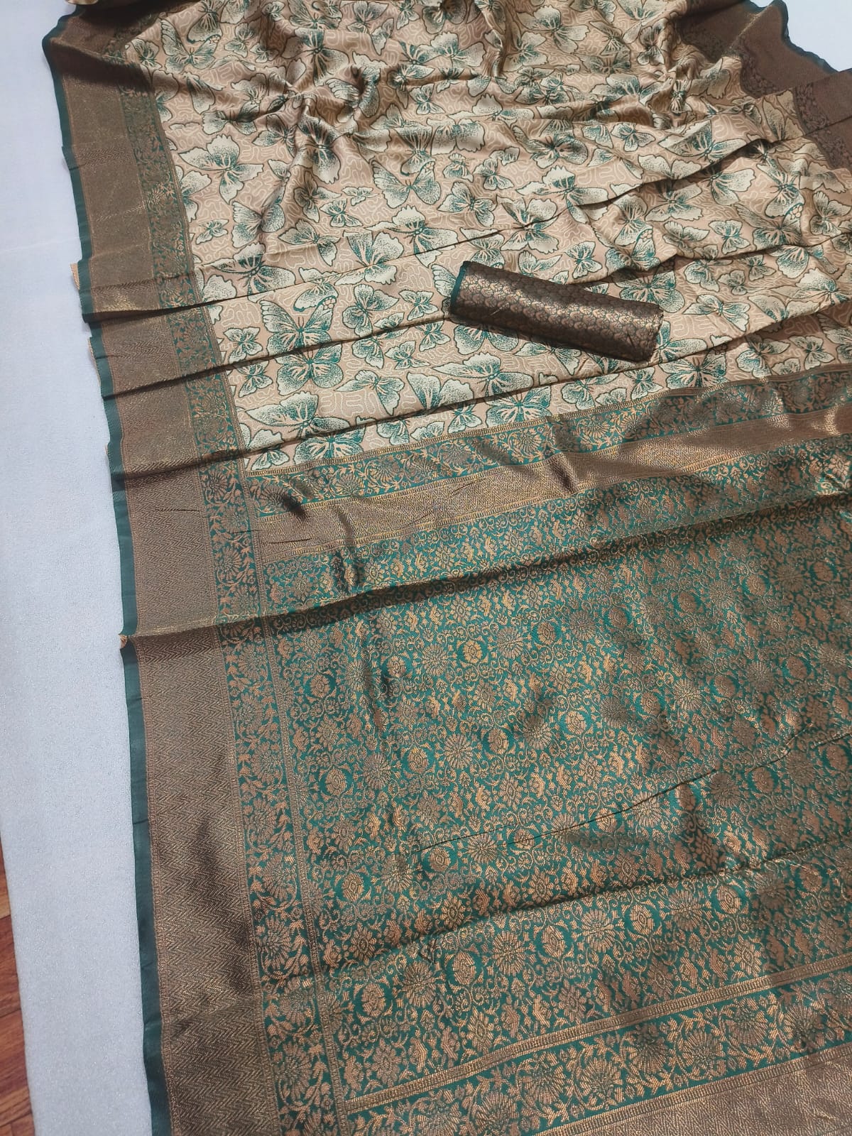 Saanjh Savera Zari Work & Solid Jacquard Weave
