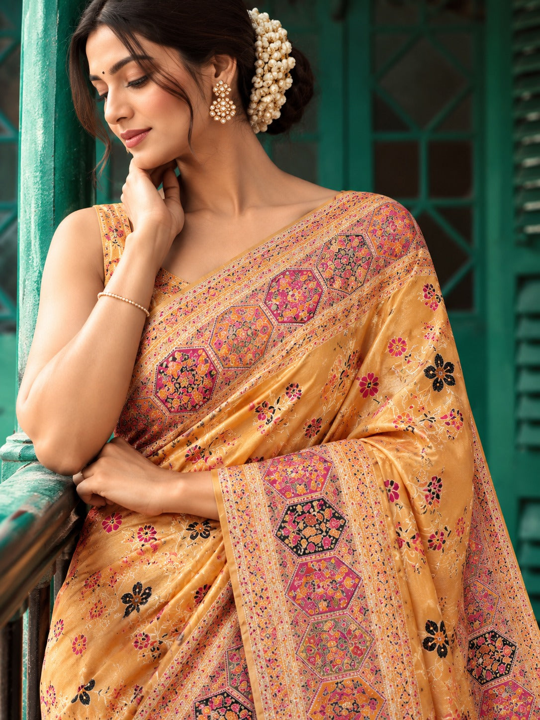 Kashmiri Virasat Pashmina Silk Weaving Saree With Kashmiri Thread