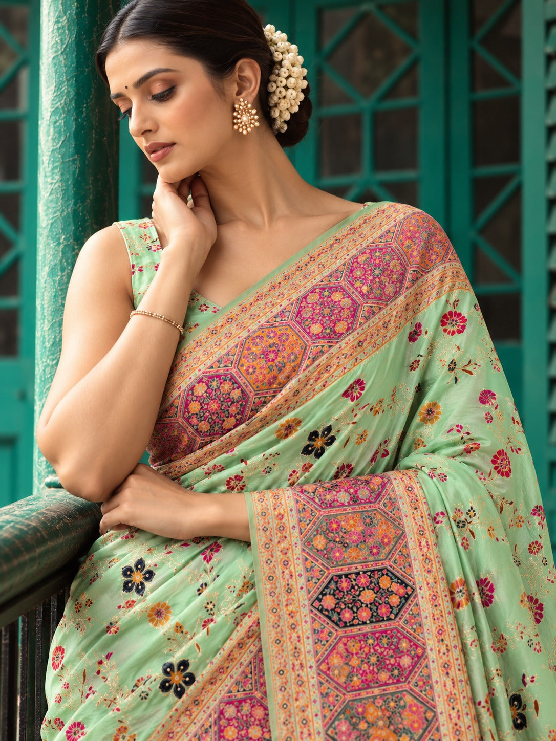 Kashmiri Virasat Pashmina Silk Weaving Saree With Kashmiri Thread