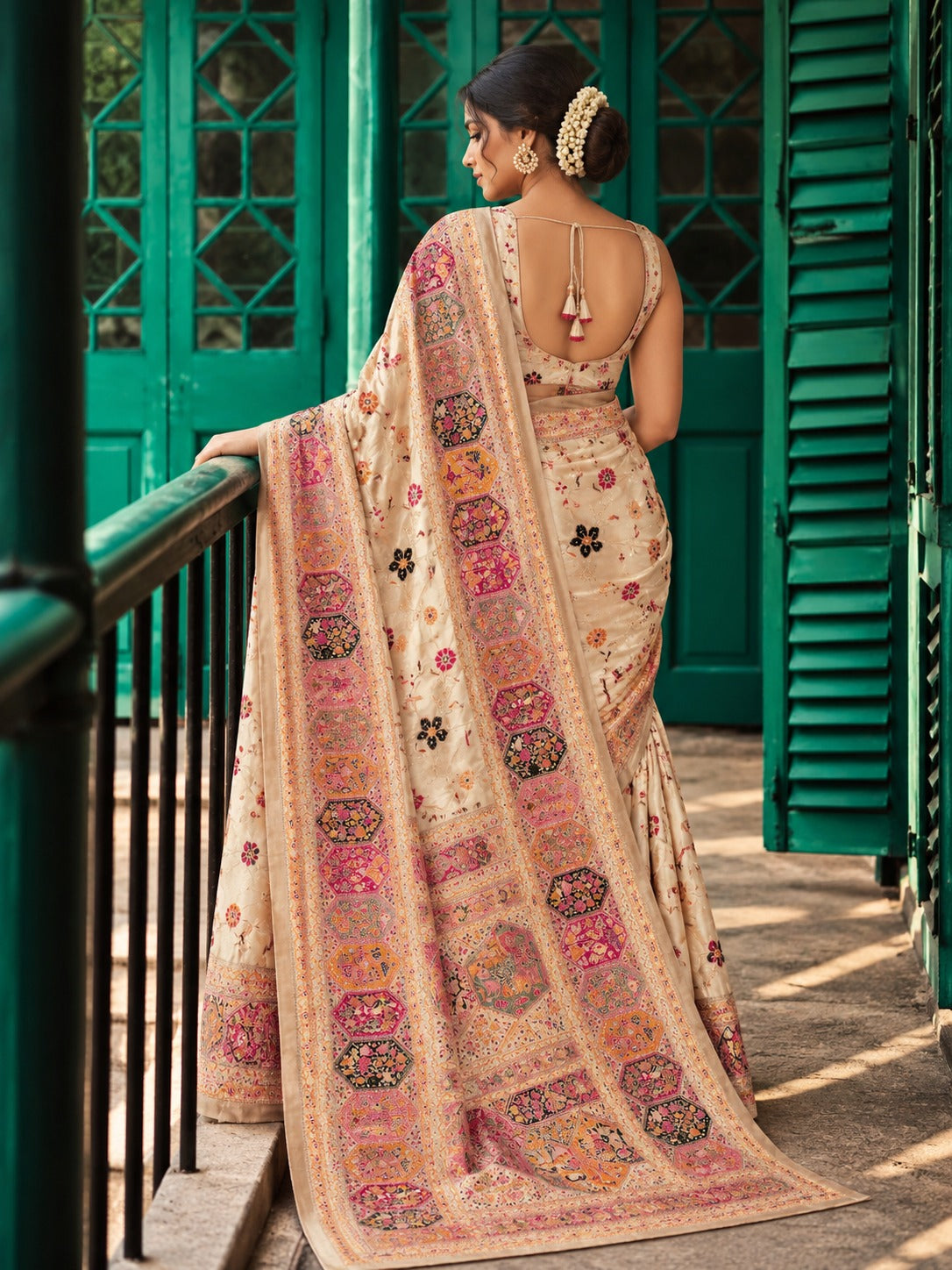 Kashmiri Virasat Pashmina Silk Weaving Saree With Kashmiri Thread