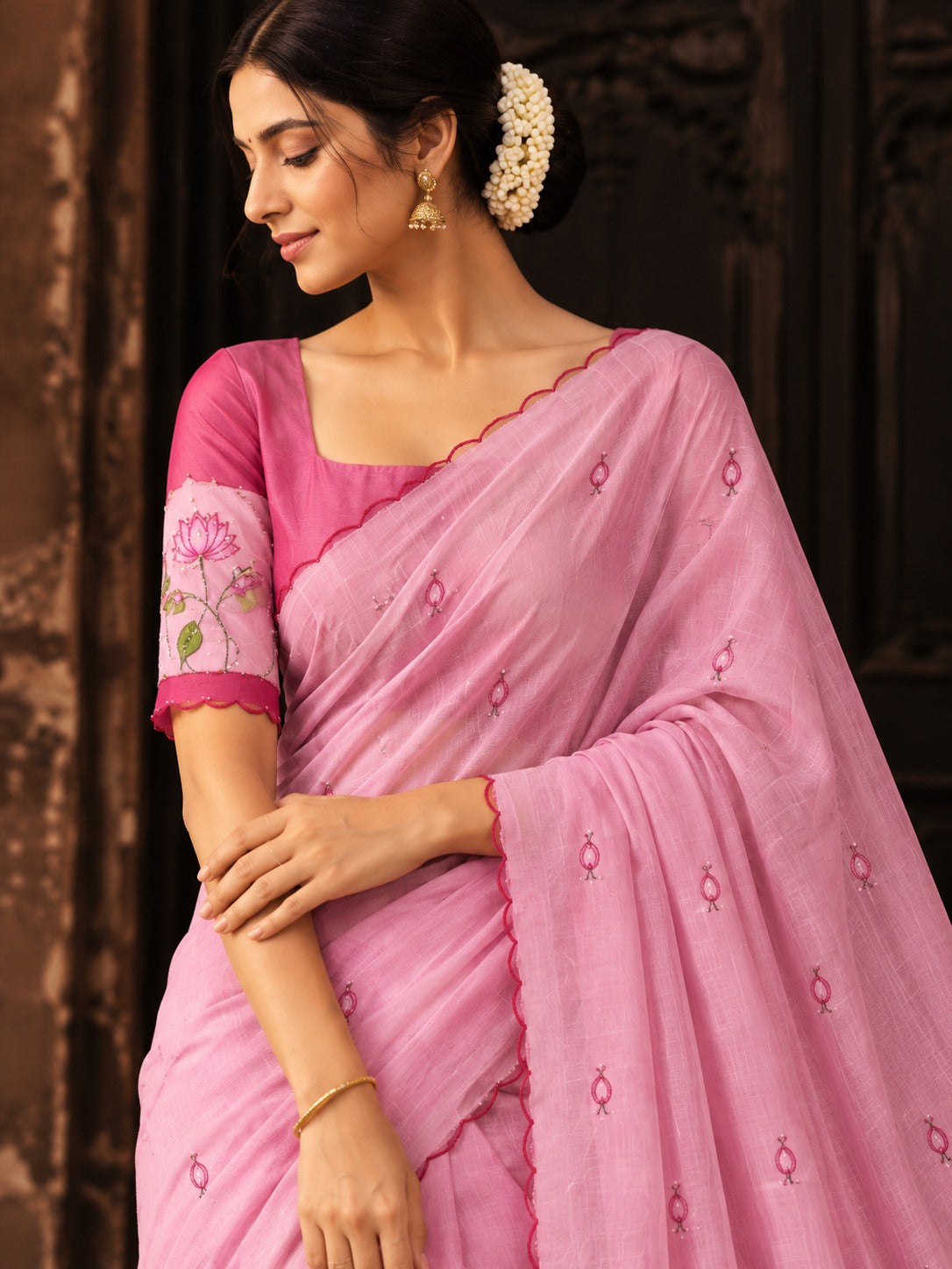Aavira Tebby Silk Saree | Floral Print & Katdana Handwork